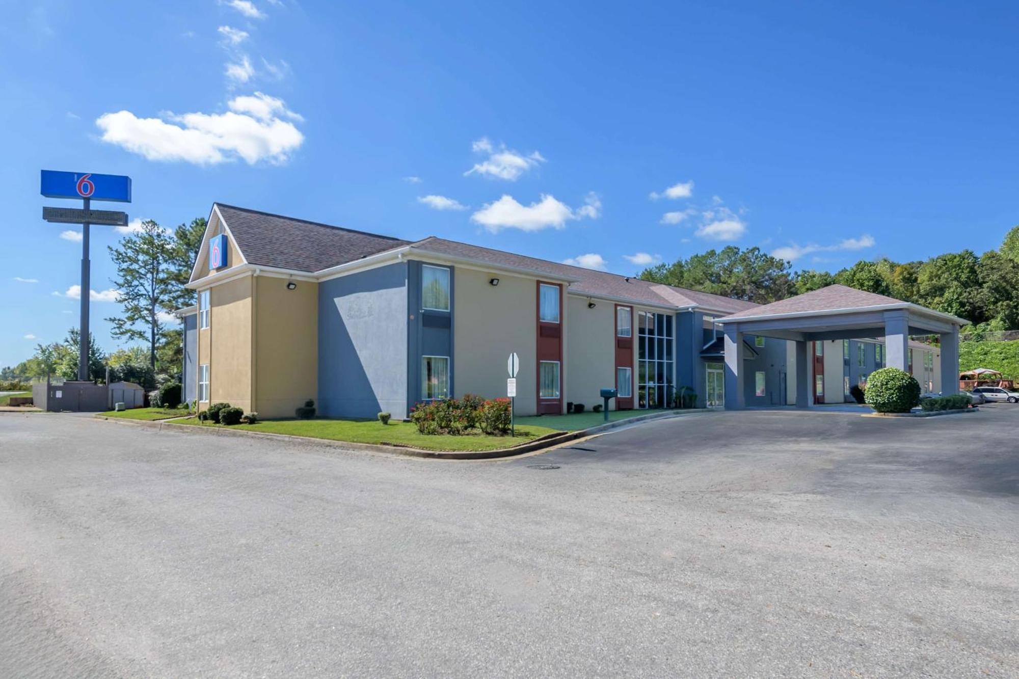 Motel 6 Dawsonville Ga North Ga Premium Outlets מראה חיצוני תמונה