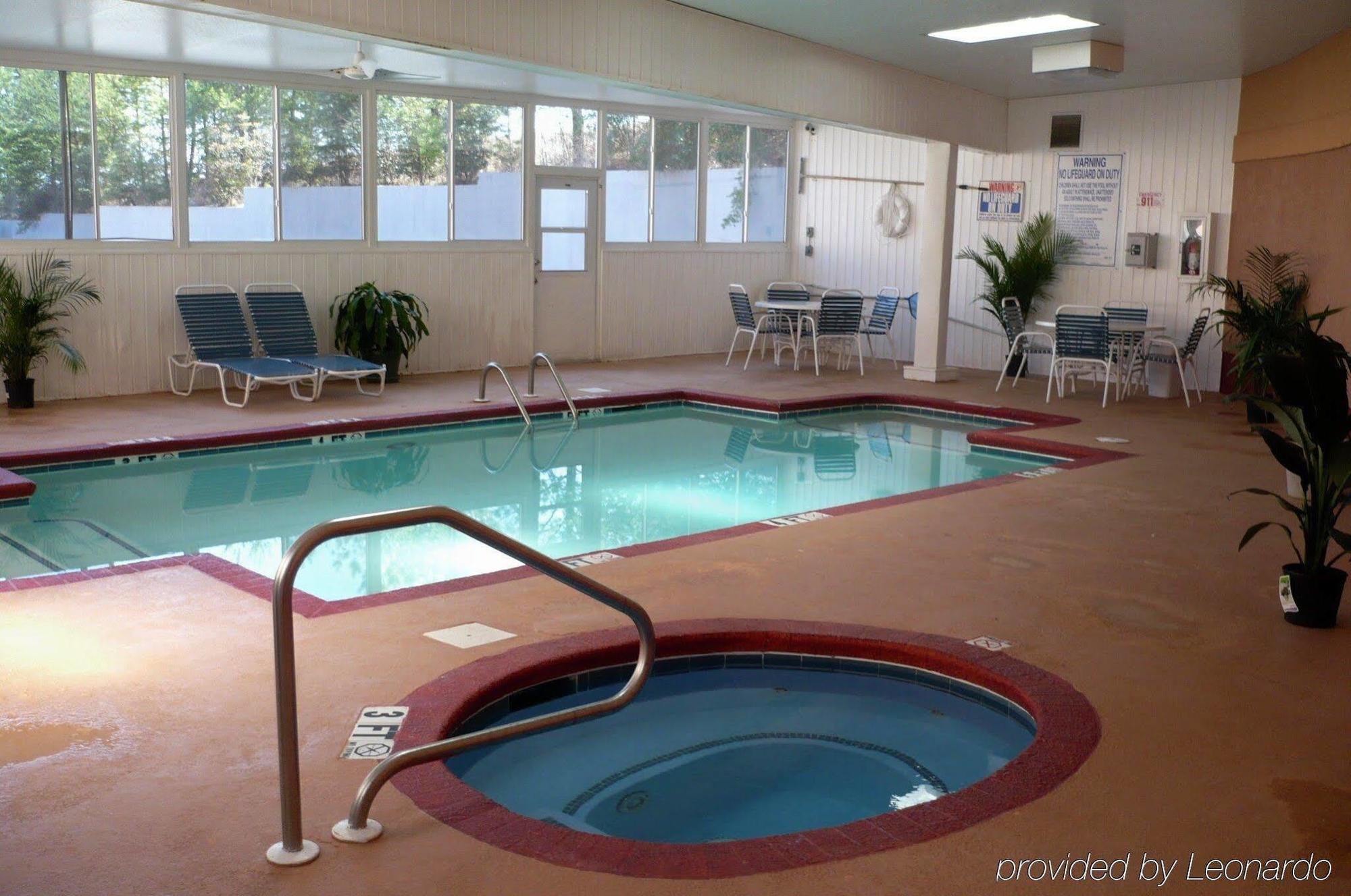 Motel 6 Dawsonville Ga North Ga Premium Outlets מראה חיצוני תמונה